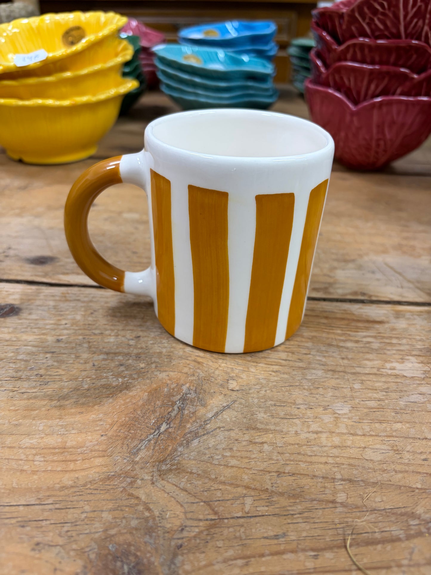 Taza rallas pintada a mano